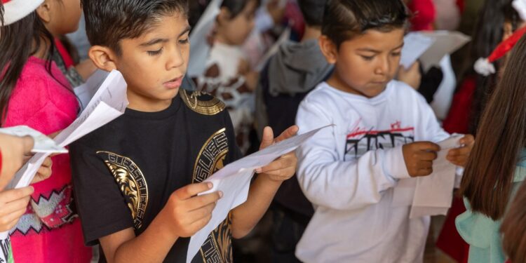 Fomentan en estudiantes el diálogo y la escritura creativa con Maratón por la Lectura
