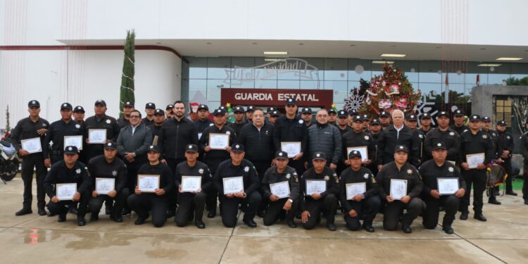 Celebra SSPT a elementos graduados del Curso de Conducción de Motopatrulla