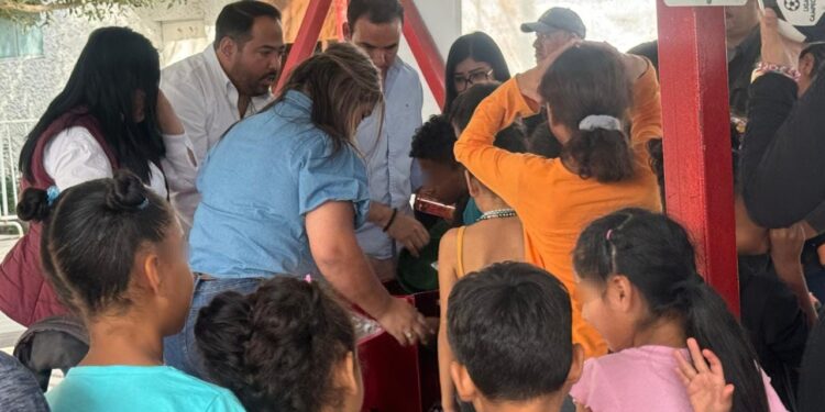 PPLs de CEDES Matamoros elaboran y donan piñatas a familias migrantes