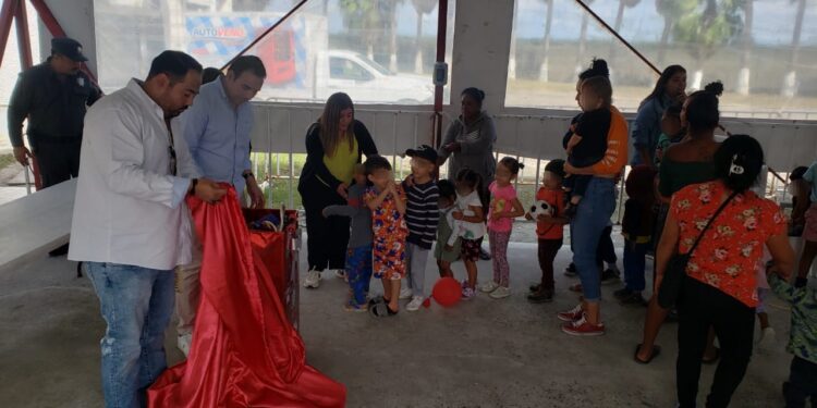PPLs de CEDES Matamoros elaboran y donan piñatas a familias migrantes