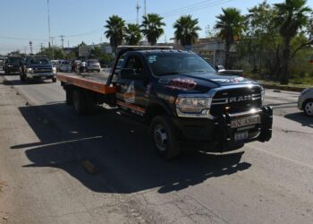 Activa tránsito operativo grúa