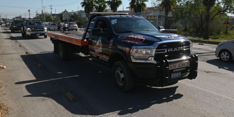 Activa tránsito operativo grúa