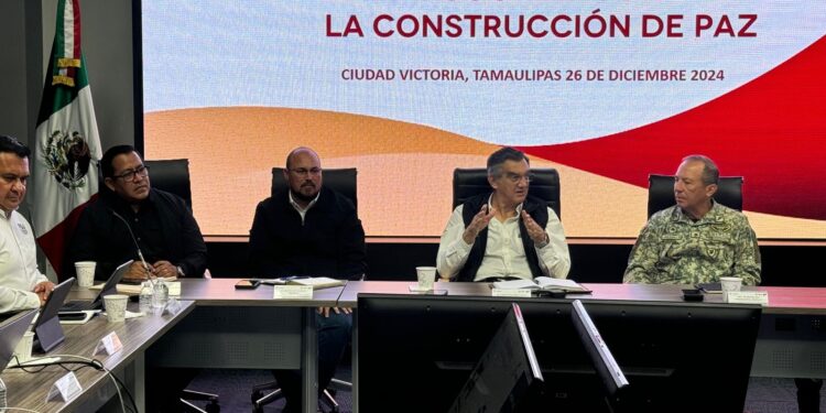 Destaca gobernador baja en homicidios dolosos en reunión de la Mesa de Seguridad