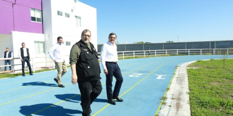 Supervisan Américo y María, sitio adecuado para albergar migrantes deportados