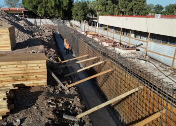 Fortalece Américo infraestructura educativa en escuelas de nivel superior