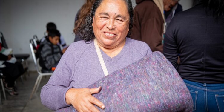 Abriga DIF Tamaulipas a familias vulnerables ante las bajas temperaturas