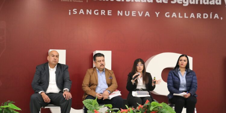 Tránsito Estatal y Guardia Estatal de Apoyo Carretero reciben Taller de Delitos Carreteros