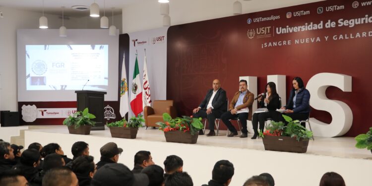 Tránsito Estatal y Guardia Estatal de Apoyo Carretero reciben Taller de Delitos Carreteros