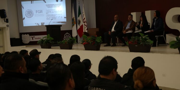 Tránsito Estatal y Guardia Estatal de Apoyo Carretero reciben Taller de Delitos Carreteros