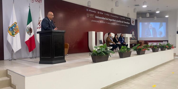 Tránsito Estatal y Guardia Estatal de Apoyo Carretero reciben Taller de Delitos Carreteros