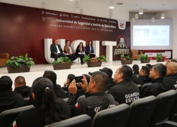 Tránsito Estatal y Guardia Estatal de Apoyo Carretero reciben Taller de Delitos Carreteros