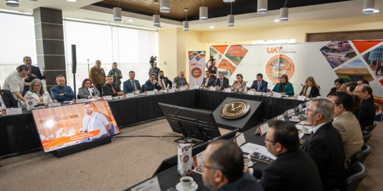 Consolida la UAT su crecimiento con proyectos académicos