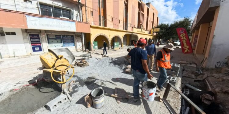 Gobierno del Estado da nueva imagen a calles del centro de Reynosa