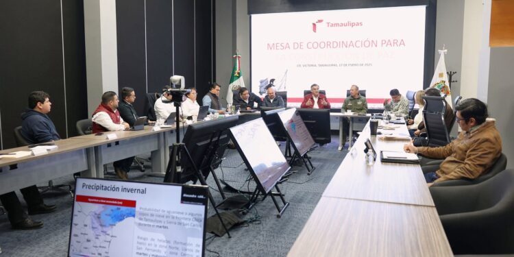 Ordena Américo Villarreal acciones para proteger a familias vulnerables ante onda gélida