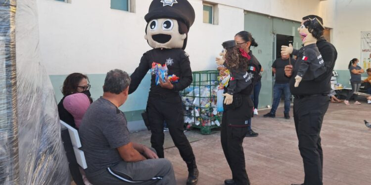Guardia Estatal de Género entrega alimentos y bebidas calientes en hospital de Tampico