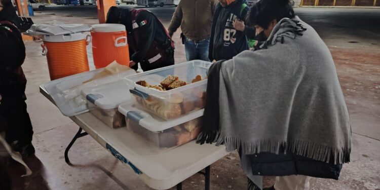 Guardia Estatal de Género aplica Plan Tamaulipas en Central de Autobuses de Victoria