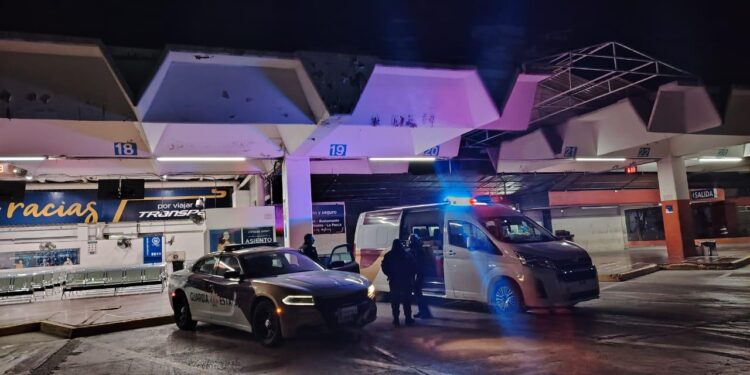 Guardia Estatal de Género aplica Plan Tamaulipas en Central de Autobuses de Victoria