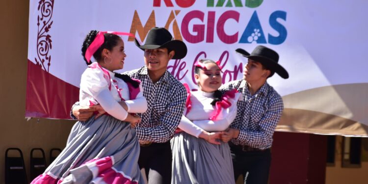 Arrancó en Tula, programa “Rutas mágicas del color”