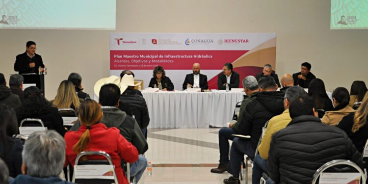 Presenta SRH objetivos para elaboración del Plan Maestro Municipal de Infraestructura Hidráulica a alcaldes y organismos operadores