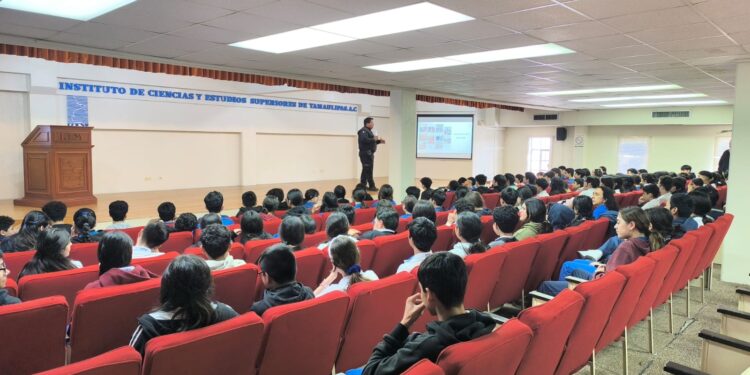 Guardia Estatal Cibernética concluye pláticas sobre prevención de delitos cibernéticos en el ICEST Tampico