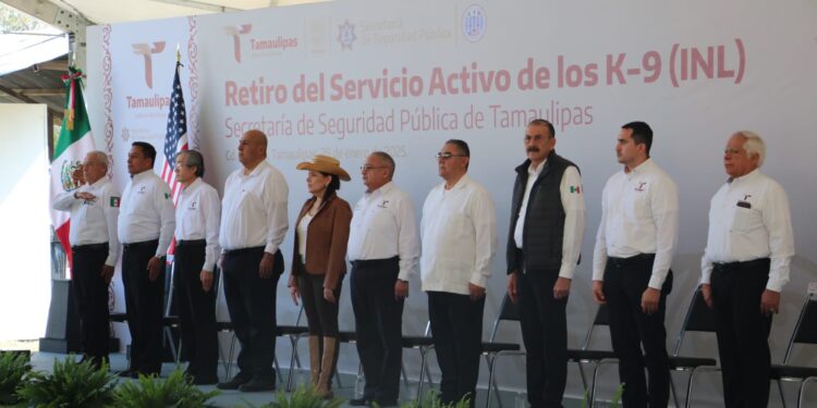 SSPT despide con honores a caninos retirados del servicio activo