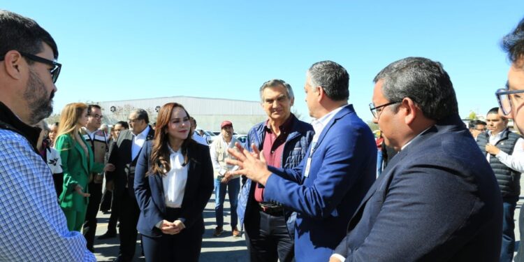 Evalúa gobernador seguridad en Nuevo Laredo y constata atención a repatriados