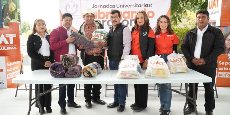 Rector de la UAT inaugura las jornadas “Abrigando Corazones”