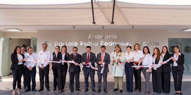 Rector de la UAT inaugura obras y fortalece infraestructura en la Facultad de Derecho Victoria