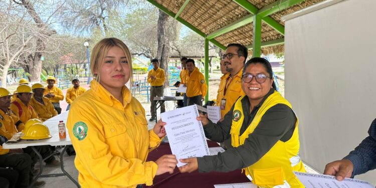 Capacitan a brigadistas rurales para la temporada de incendios forestales 2025