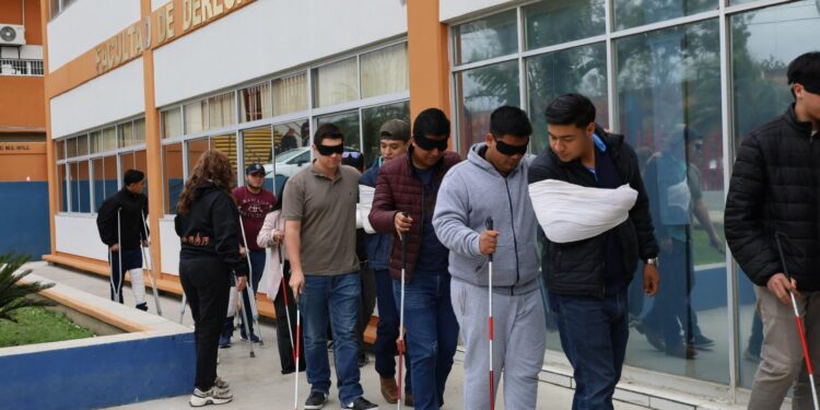 La UAT fomenta inclusión educativa con el Taller «Te Presto Mis Zapatos»