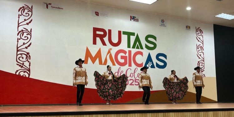 Llega al Pueblo Mágico de Mier «Rutas Mágicas de Color»: Benjamín Hernández