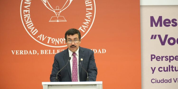 Dámaso Anaya inaugura foro sobre igualdad de género y cultura de paz
