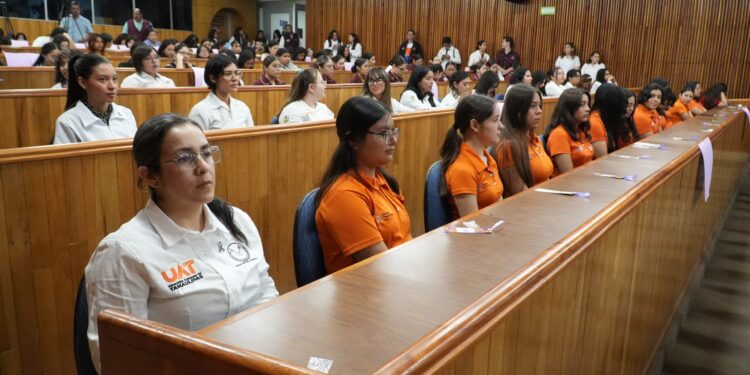 Incrementa la UAT participación de la mujer en los espacios universitarios