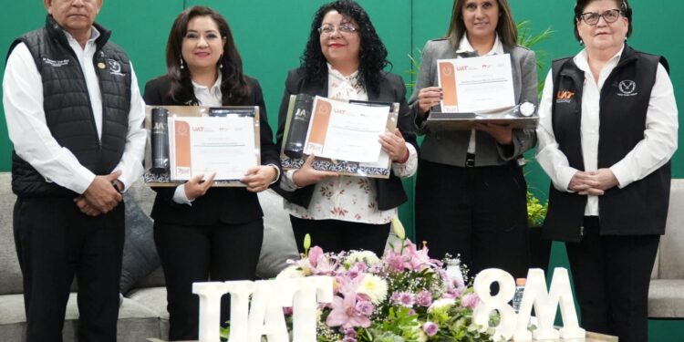 Impulsa la UAT el crecimiento y logros de sus investigadoras