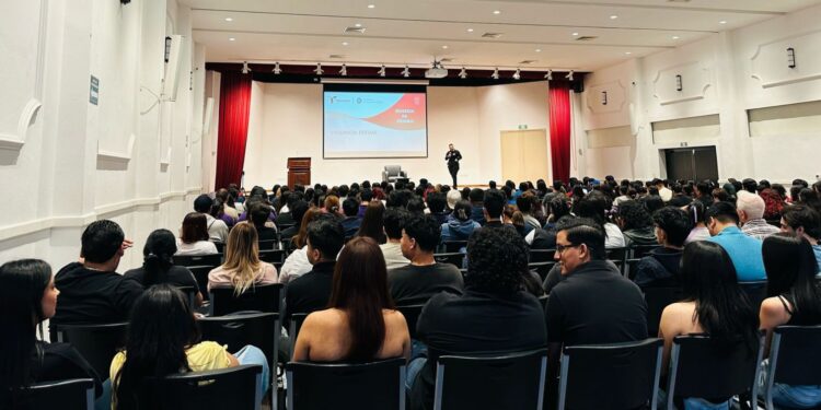 Orienta Guardia Estatal de Género a futuros profesionistas respecto a prevención de la violencia