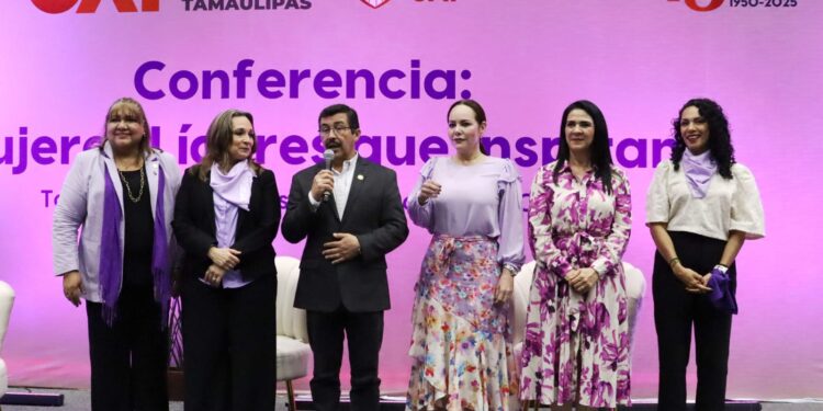 Expone la UAT en foro universitario el liderazgo de la mujer tamaulipeca