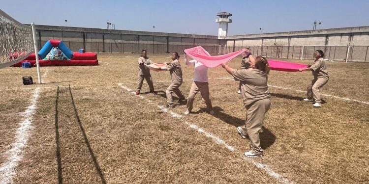 Conmemoran CEDES de Tamaulipas el 8M con actividades de sensibilización y desarrollo personal
