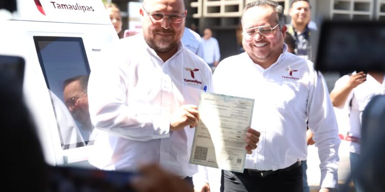 Avanza Tamaulipas en modernización de servicios públicos con entrega de cajeros expendedores de actas