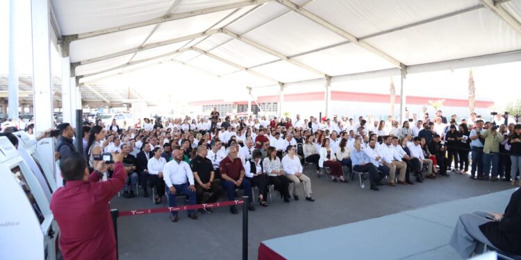 Avanza Tamaulipas en modernización de servicios públicos con entrega de cajeros expendedores de actas