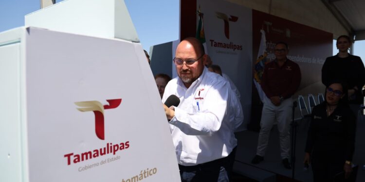 Avanza Tamaulipas en modernización de servicios públicos con entrega de cajeros expendedores de actas