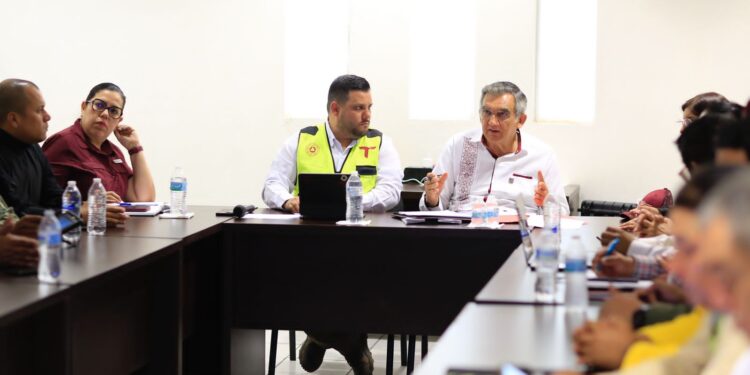 Coordina gobernador acciones contra incendios registrados en zona cañera y altiplano