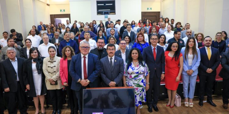 Preside rector Dámaso Anaya firma de convenio UAT y TRIELTAM