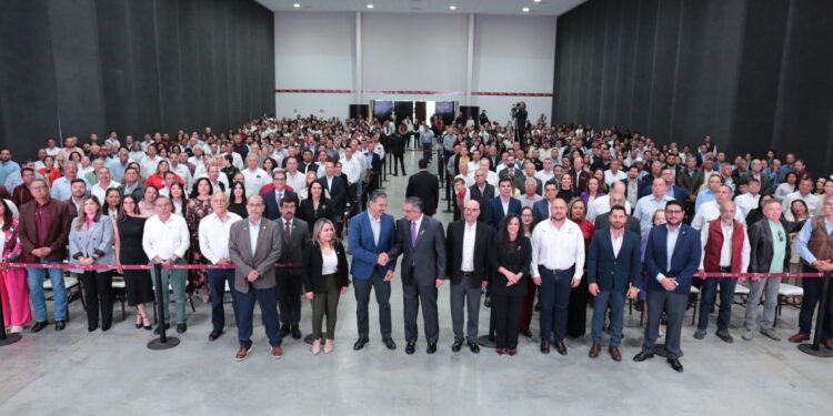 Llama Américo Villarreal a poner fin a la privatización del agua