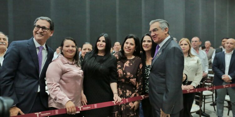 Llama Américo Villarreal a poner fin a la privatización del agua