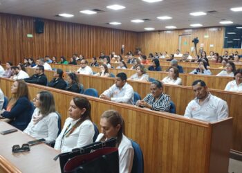 Fortalece la UAT el manejo transparente y eficiente de los recursos