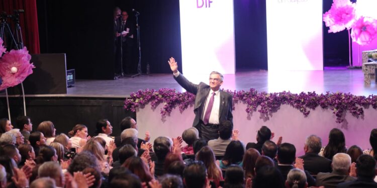 Presenta María de Villarreal su segundo informe de actividades al frente del DIF Tamaulipas