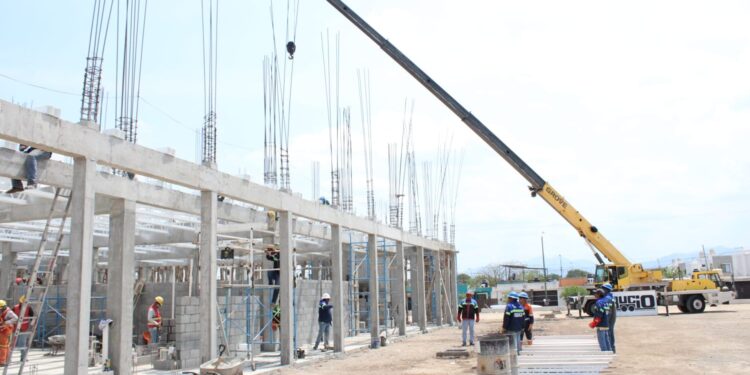 Constata gobernador avance en la construcción de la Ciudad Judicial en Victoria