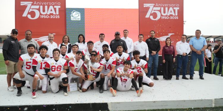 Da rector patada inicial del Torneo 2025 de la LUFAUAT