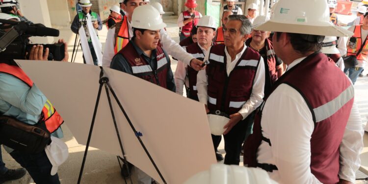 Constatan Américo Villarreal y Martí Batres obra del nuevo hospital del ISSSTE en Tampico