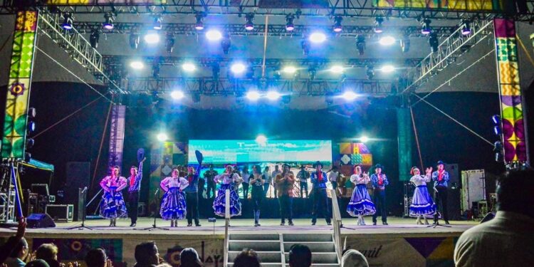Cautiva Tamaulipas en la Feria Nayarit 2025